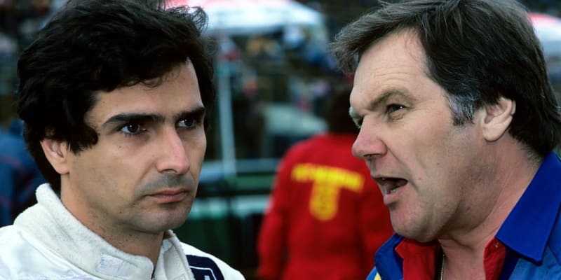 Nelson Piquet (vlevo) býval sám vynikajícím pilotem a s vozy Brabham a Wiliams získal tři tituly mistra světa (1981, 1983 a 1987).