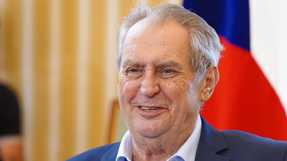 Prezident Miloš Zeman podepsal zákon o úsporném tarifu.