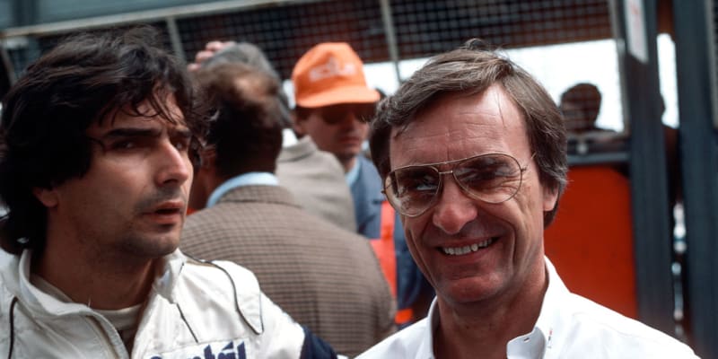 Piquet a Ecclestone coby jezdec a majitel týmu Brabham v 80. letech. Tihle si spolu vždycky náramně rozuměli. Ostatně Ecclestone Hamiltonovo nařčení iqueta z rasismu označil za hromadu sra...