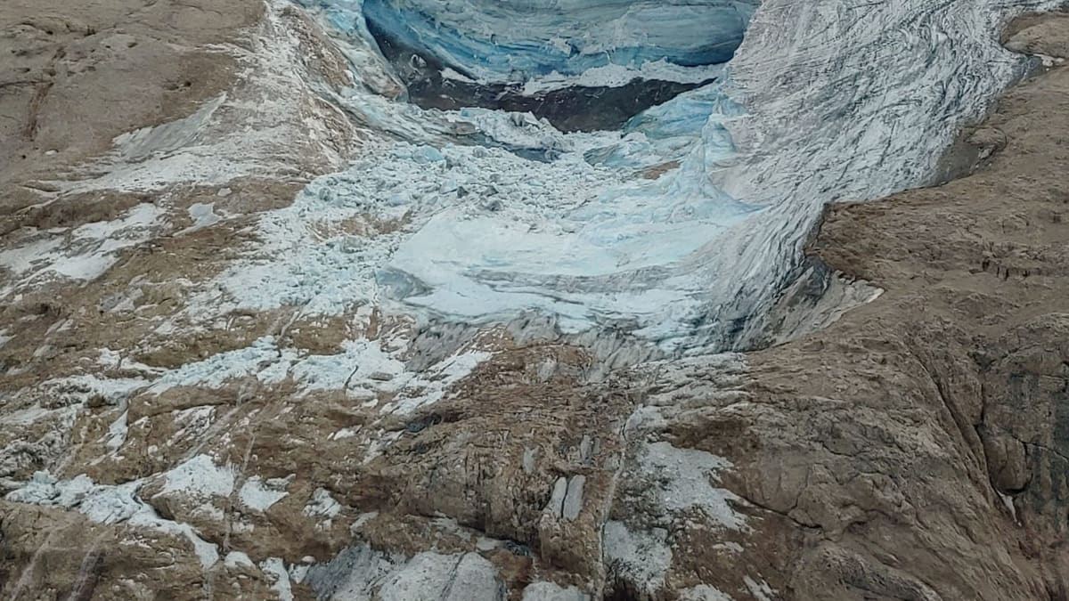 Pád ledovce v italských Alpách