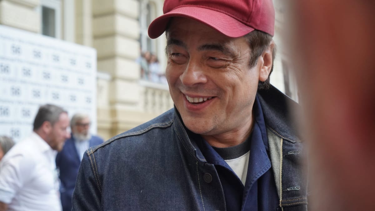 Americký herec Benicio Del Toro na Mezinárodním filmovém festivalu Karlovy Vary 2022