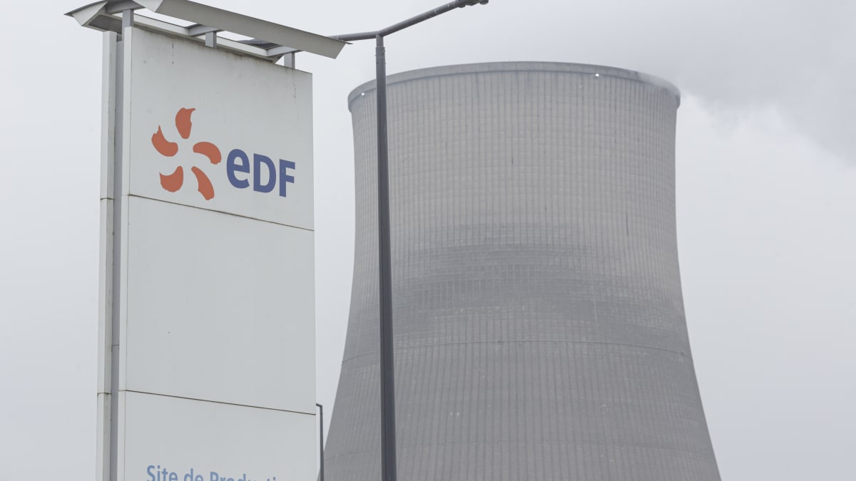 Francouzská vláda chystá úplné znárodnění EDF.