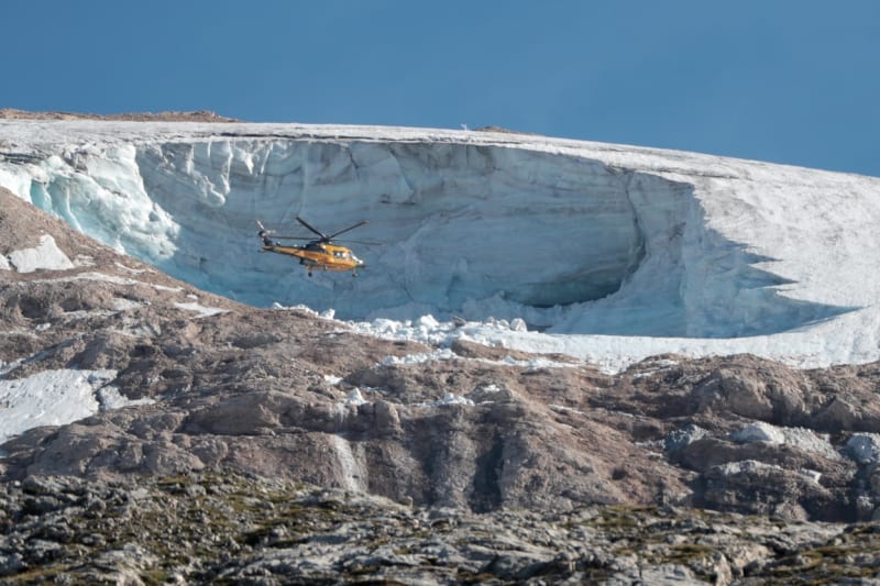 Záchranné práce na ledovci na italské Marmoladě