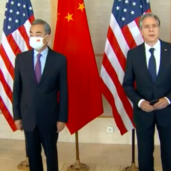 Poprvé od ruské invaze na Ukrajinu se sešel americký a čínský ministr zahraničí