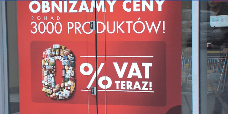 Tisíce Čechů míří každý den na nákupy potravin a za levnějším tankováním do Polska.