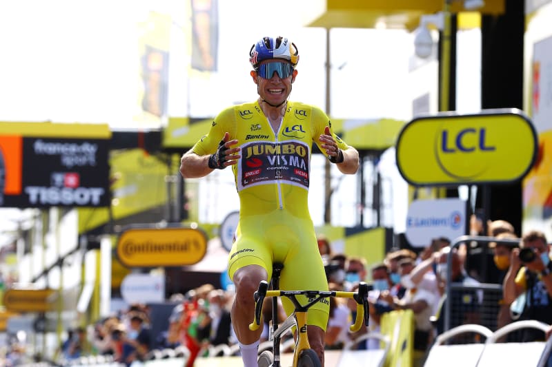 Jednou z nejviditelnějších tváří letošní Tour de France je všestranný chlapík Wout van Aert, Vigegaardův týmový kolega.