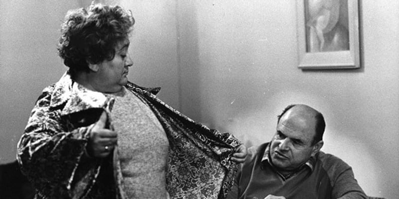Marie Motlová s Josefem Šebánkem ztvárnili nezapomenutelnou manželskou dvojici v komediích o rodině Homolkových. 