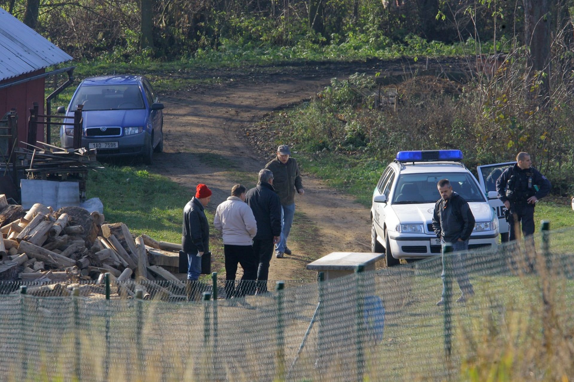 Okolí malé obce Hajany na Strakonicku, kde při přestřelce s policií zemřel uprchlý vězeň Pavel Tauchen.