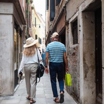 Turisté v Benátkách