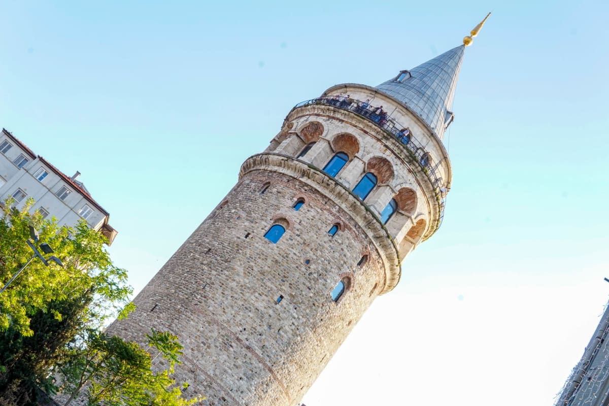 Jednou z dominant Istanbulu je již několik set let Galatská věž.