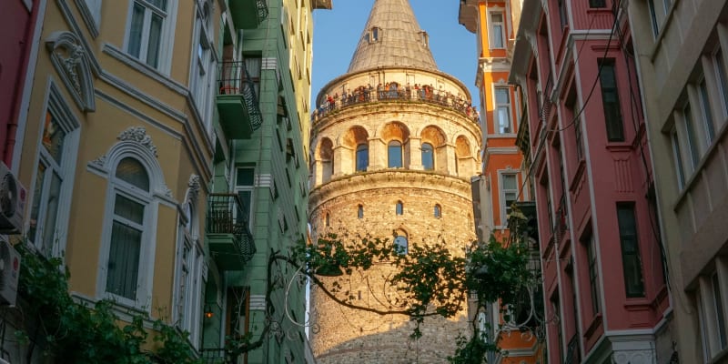 Jednou z dominant Istanbulu je i Galatská věž.