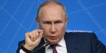 Putin věří konspiraci „zlatá miliarda“. Podle ní chce Západ zotročit Rusko kvůli zdrojům