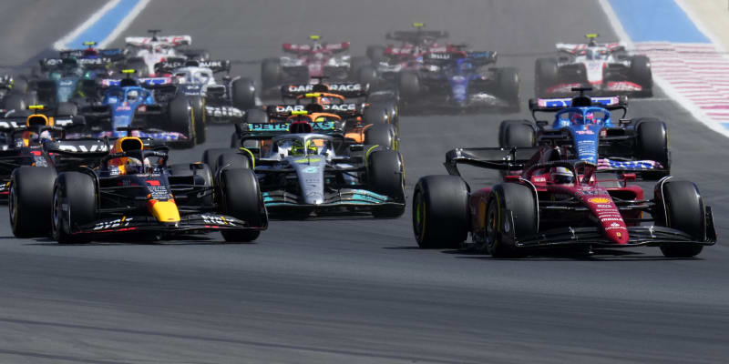 Mistr světa Max Verstappen vyhrál Velkou cenu Francie F1