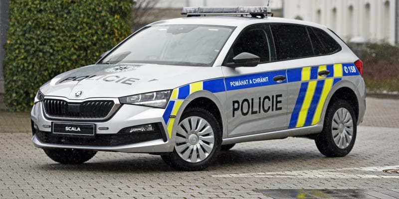Pro hlídkové účely svých místních oddělní zakoupila policie automobily Škoda Scala.