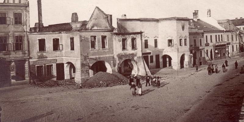 Požár ve Vyškově v květnu 1917 hasilo 33 hasičských sborů po tři dny