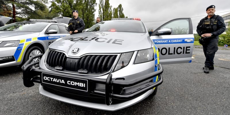 Nejčastějším policejním autem je samozřejmě Škoda Octavia v mnoha různých modifikacích a generacích.