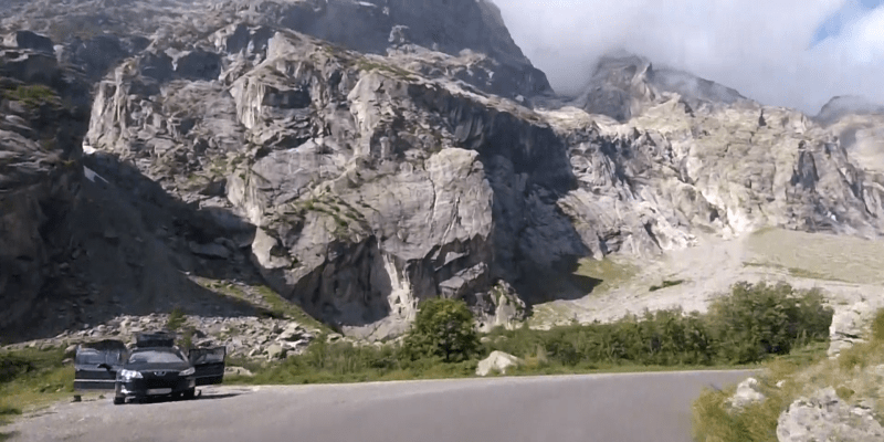 Oblast ve francouzských Alpách, kde zemřeli dva čeští turisté.