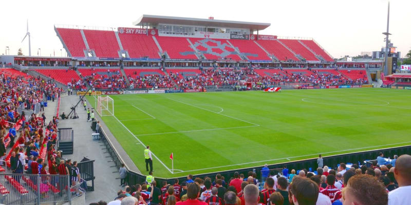 BMO Field v Torontu je s kapacitou 45 500 sedaček nejmenším stadion pro MS 2026.
