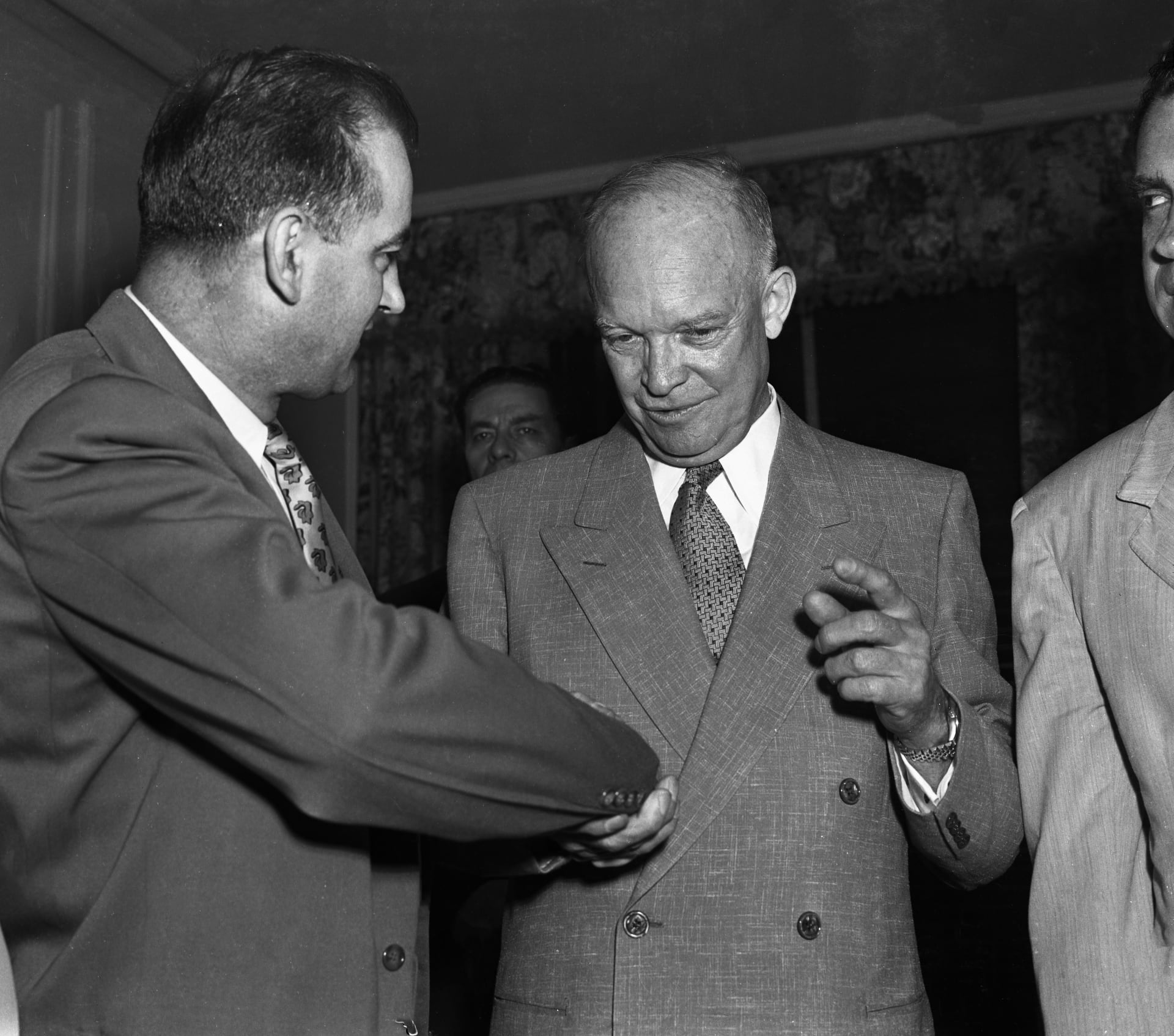 Joseph McCarthy a Dwight Eisenhower
