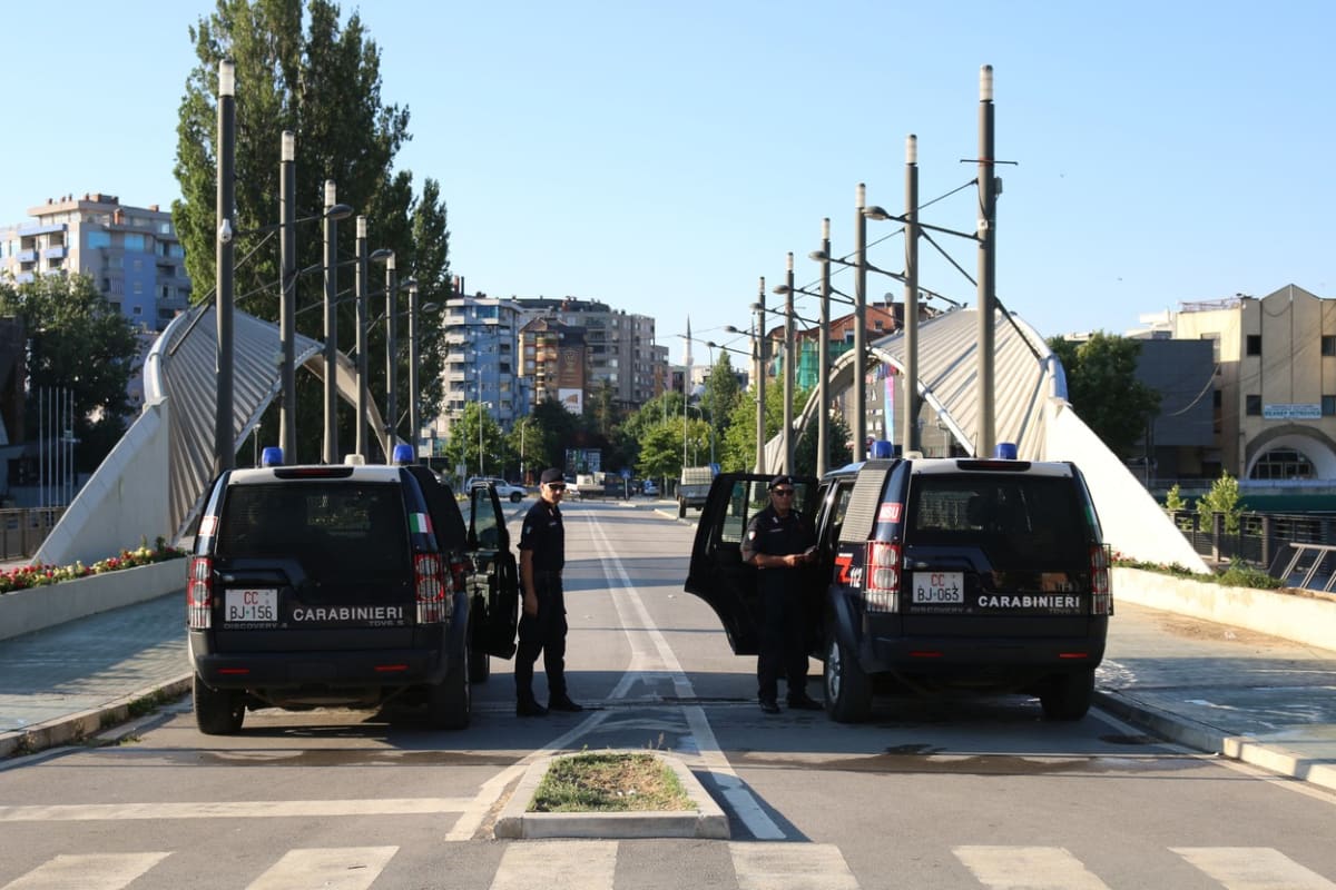Do akce museli jít kosovští policisté.