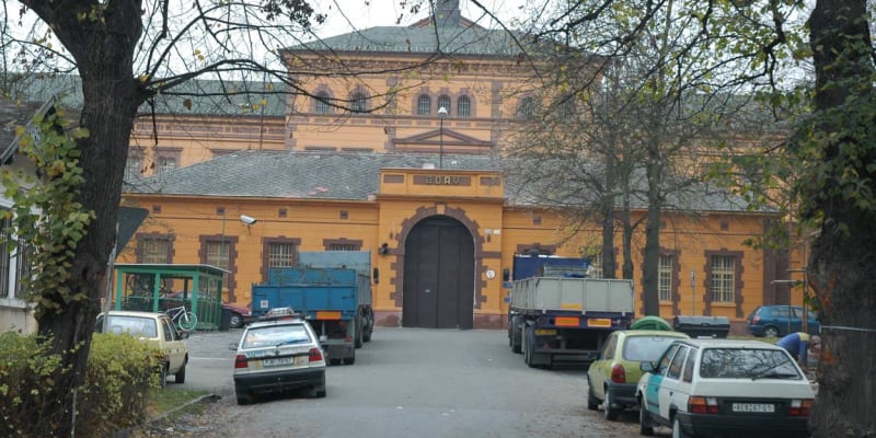 Vrazi Roman Čabrada a Rostislav Roztočil utekli v roce 2007 z plzeňské věznice.