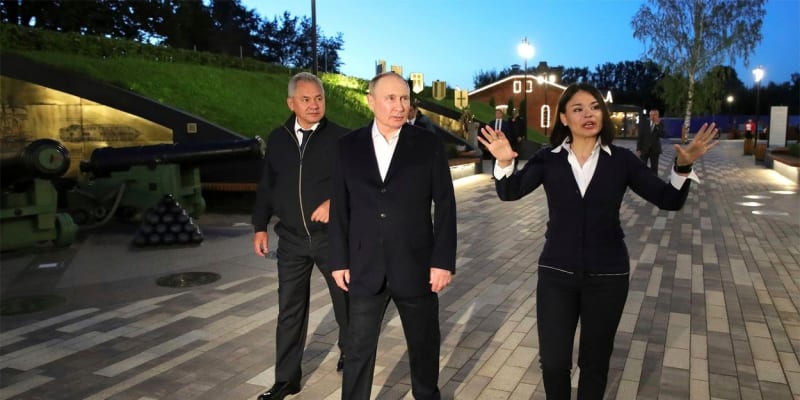 Vladimir Putin, Ksenia Šojguová