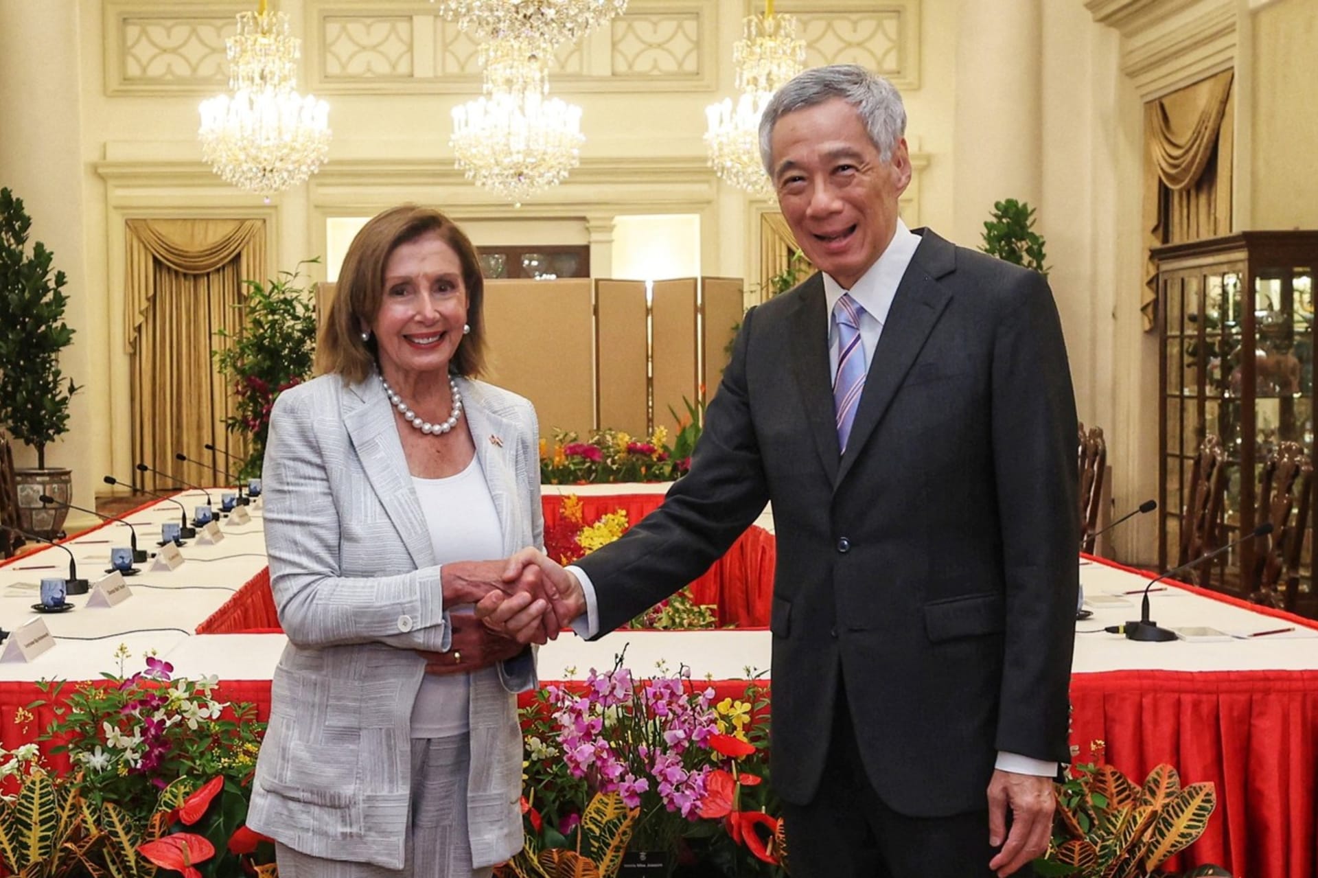 Nancy Pelosiová se singapurským premiérem Leem Hsien Loongem