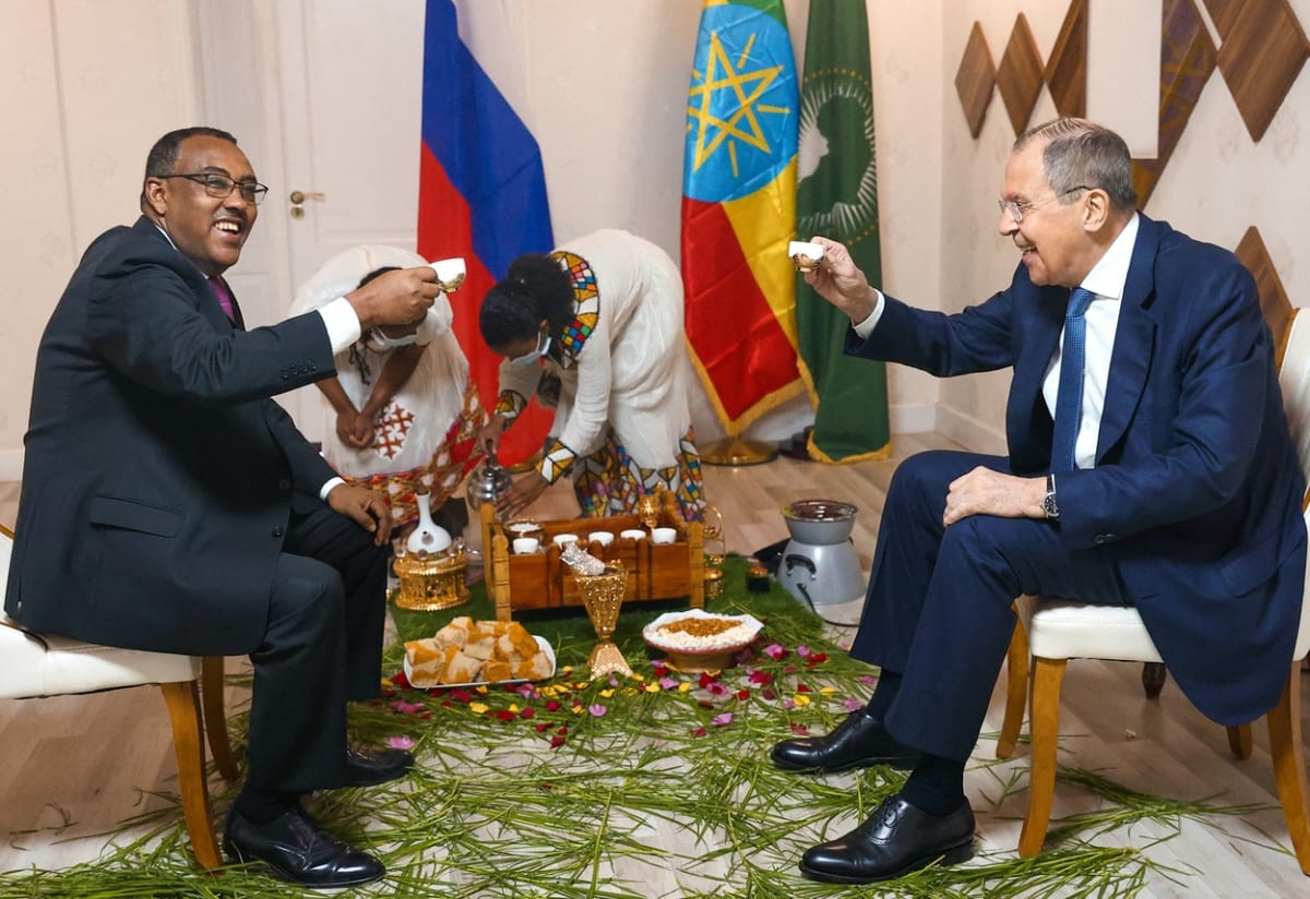 Lavrov v Africe mimo jiné navštívil i Etiopii, kde byl přivítán ve velmi přátelském duchu.