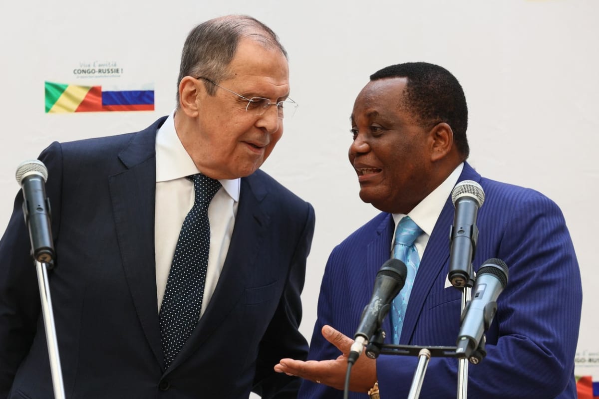 Na své cestě po Africe zavítal Lavrov rovněž do Konžské republiky.