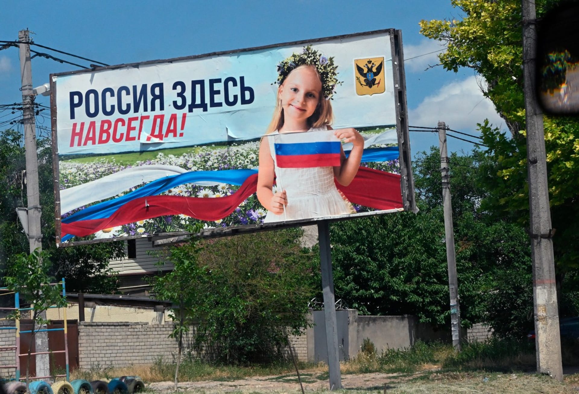 Chersonská oblast je plná různých reklam a billboardů s ruskou propagandou.