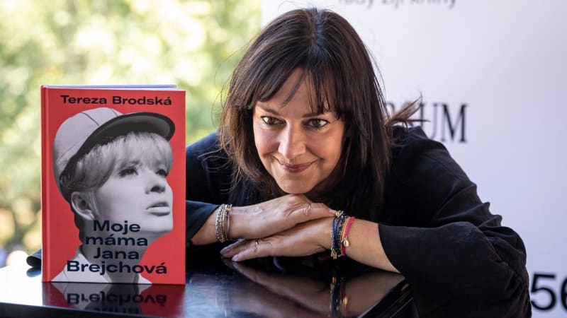 Tereza Brodská vydala o své mamince knihu. Popisuje v ní mimo jiné jejich komplikovaný vztah.