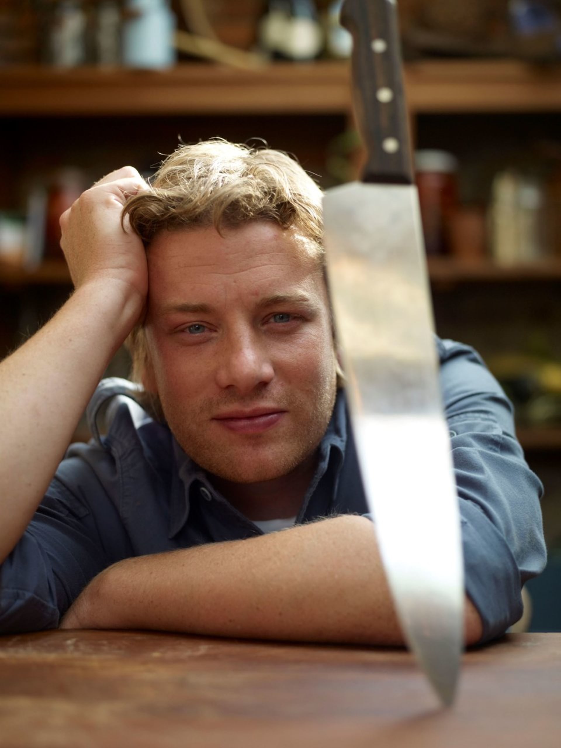 Jamie Oliver je kuchařem, který si získal celosvětovou pozornost a je velmi oblíbený,