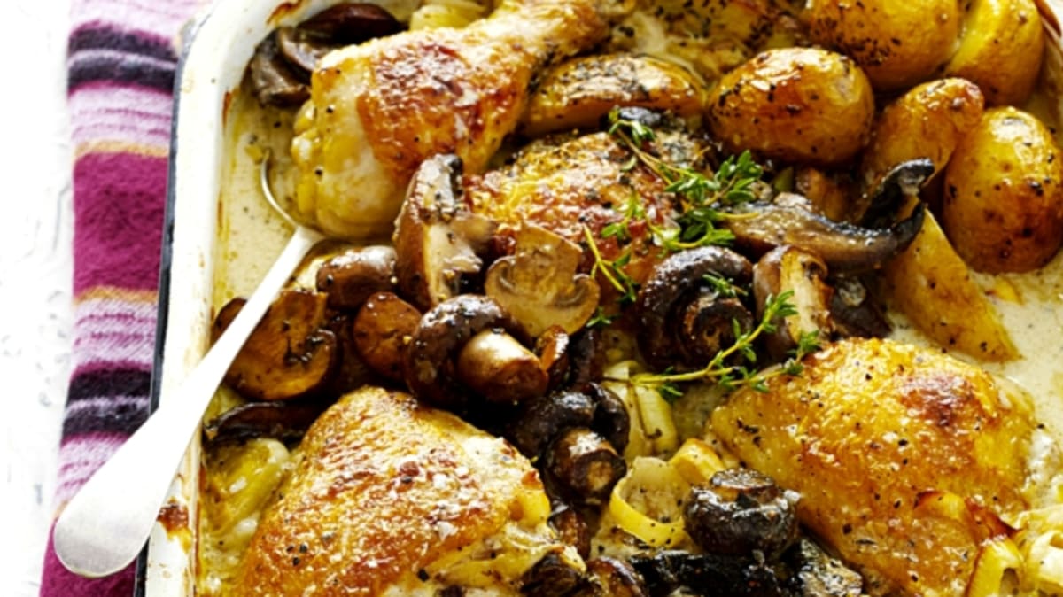 Pečené kuře s houbami