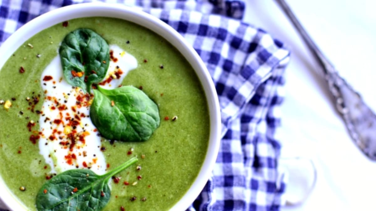 Brokolicovo-špenátová krémová polévka