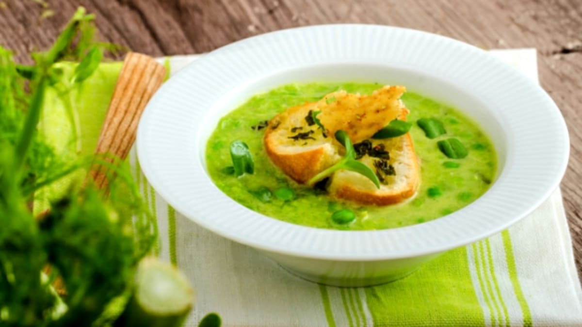Zelené jarní polévky