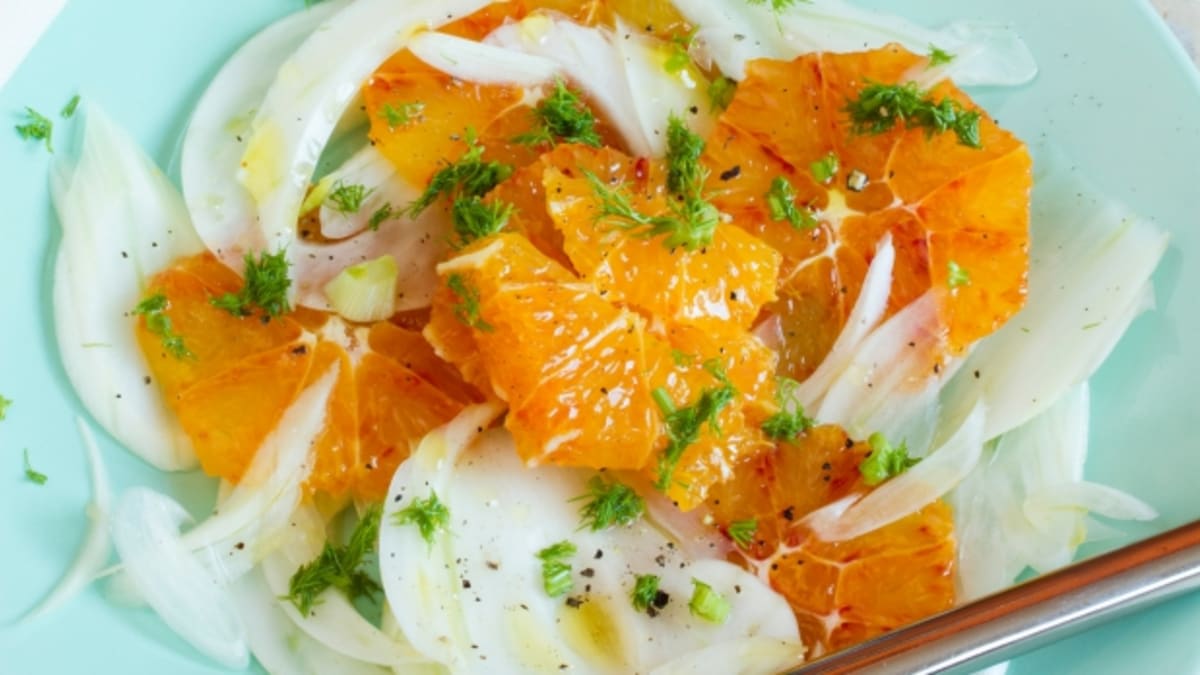 Fenyklový salát s pomerančem