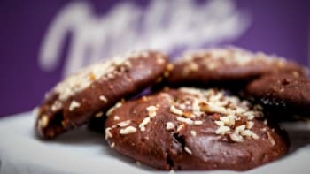 Upečte si křupavé čokoládové sušenky s novou edicí Milka