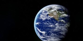 Planeta Země se otáčí rychleji než kdy dřív. Vědci přišli s možným vysvětlením