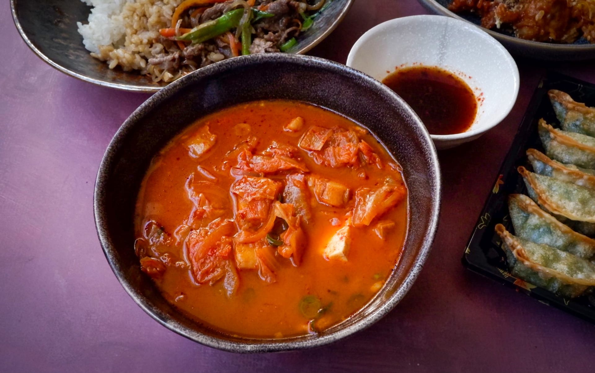 Pražská restaurace Mamy Korean vás potěší jídlem jako od korejské mámy 4