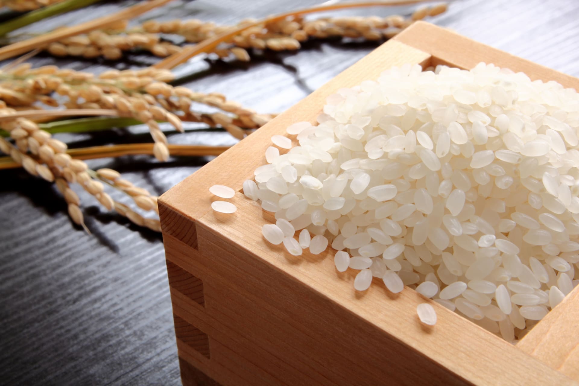 Jak připravit doma perfektní sushi rýži bez rýžovaru 2
