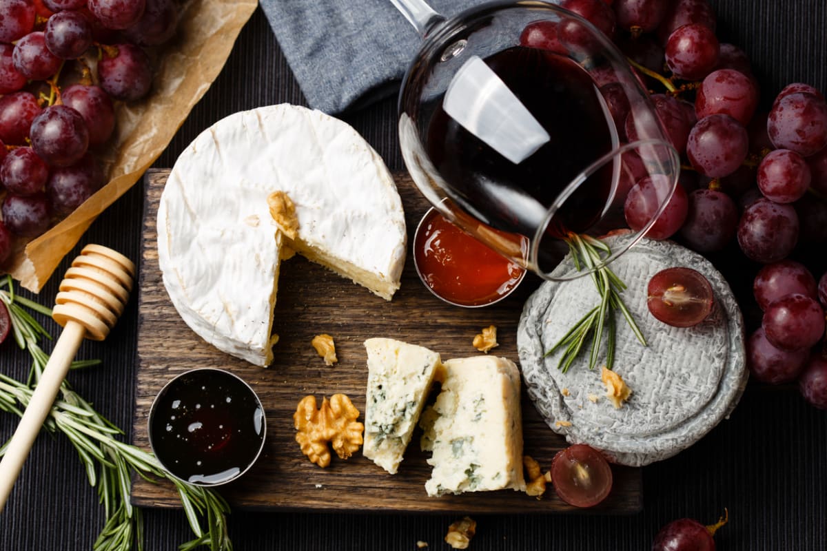 Jak párovat sýr s vínem