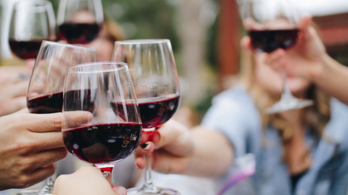 Víte, jak poznat zkažené víno? Nebojte, poradíme vám