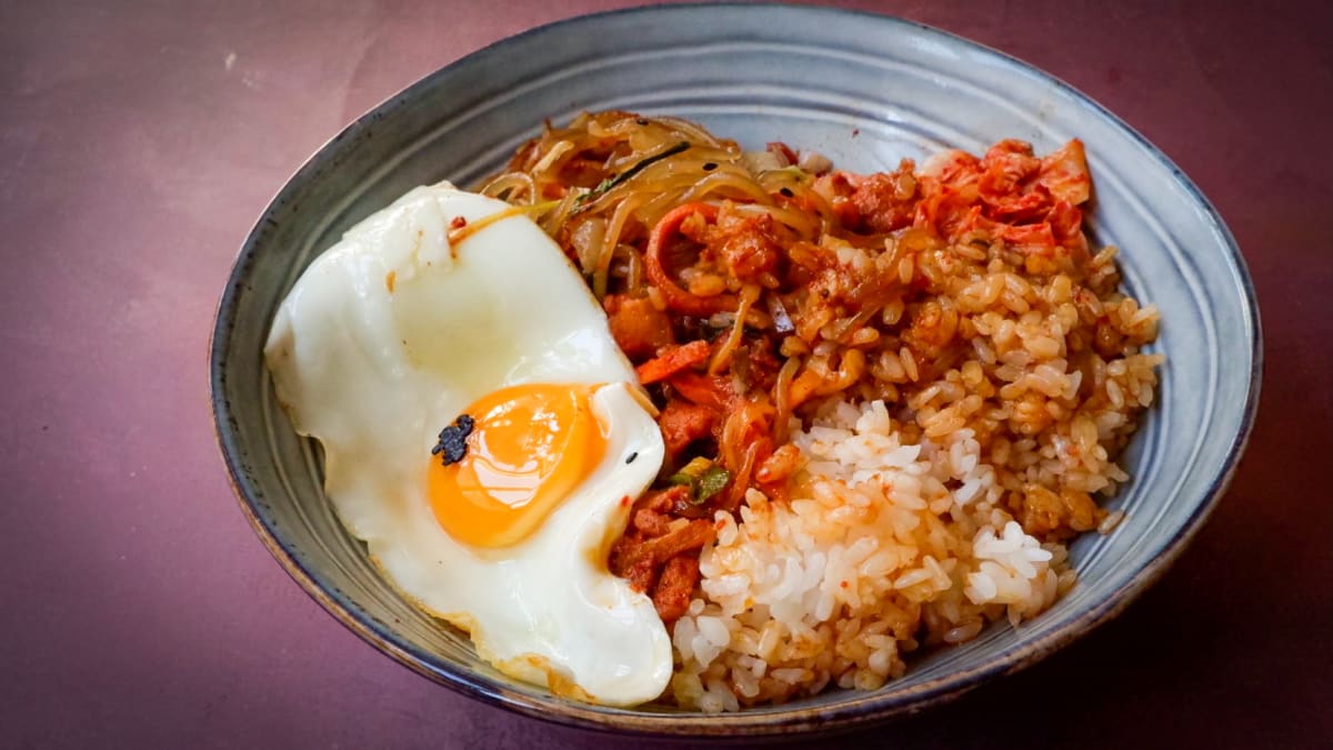 Pražská restaurace Mamy Korean vás potěší jídlem jako od korejské mámy 7