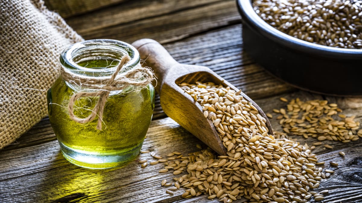 Věděli jste, že existuje i olej ze lněných semínek?