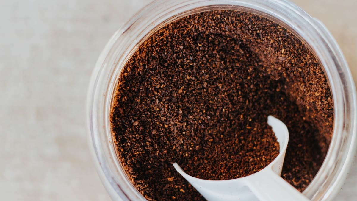 4 praktické tipy, jak co nejvíc využít kávovou sedlinu 2
