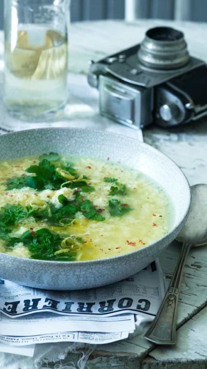 Stracciatella – tradiční římská polévka s vajíčkem