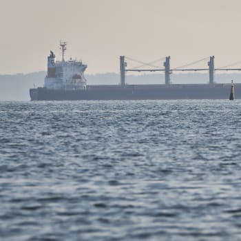 Loď s nákladem kukuřice vyrazila z ukrajinského přístavu Oděsa. (5.8.2022)
