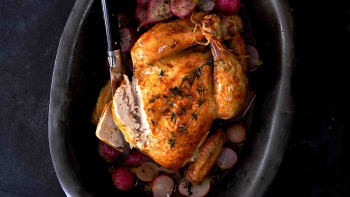 Pečené kuře na ředkvičkách podle Iny Garten