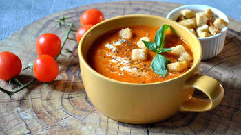 Krémová tomatová polévka