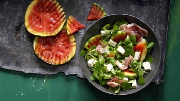 Salát s grilovaným melounem
